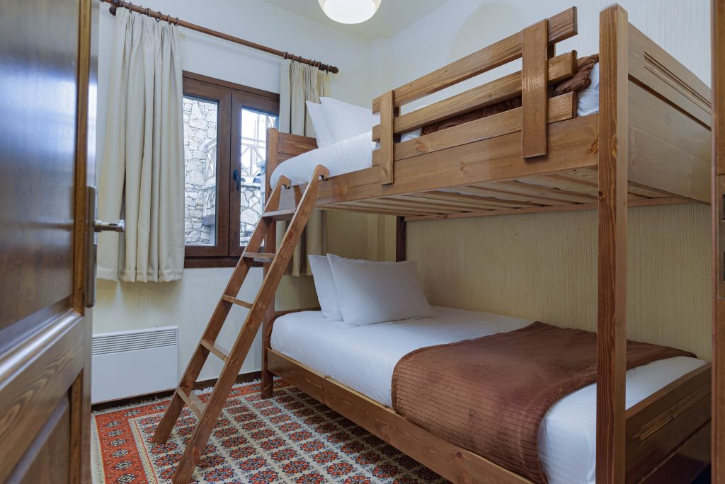 Parnassus Dreamwood Chalet
