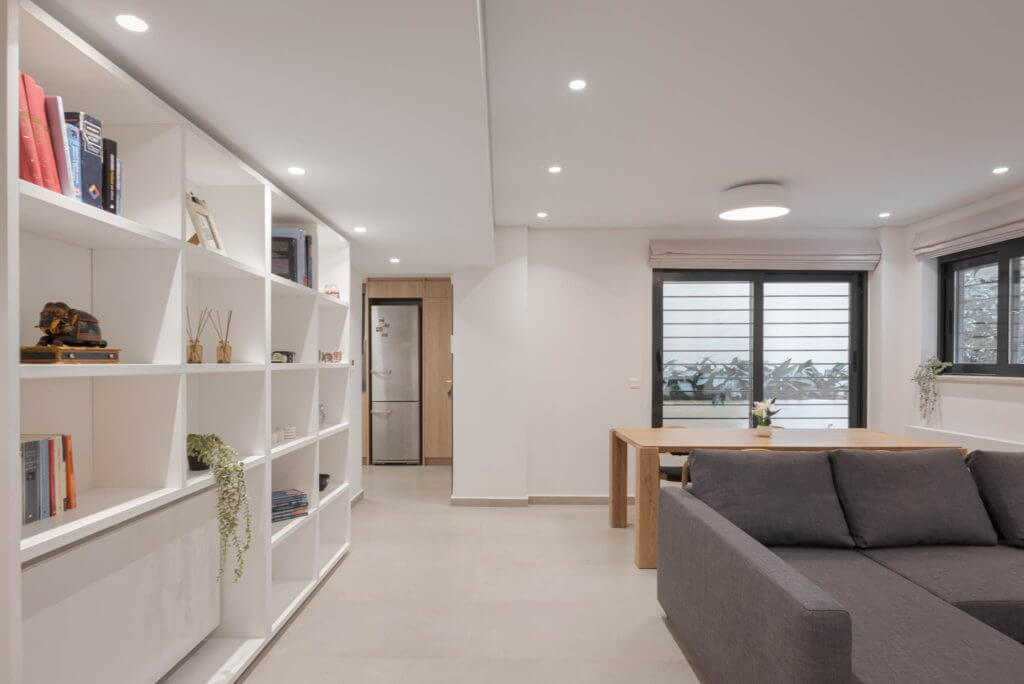 Athenian Riviera Secluded Apartment