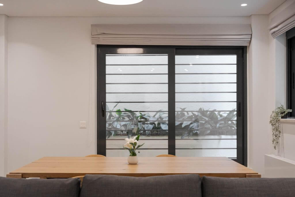 Athenian Riviera Secluded Apartment