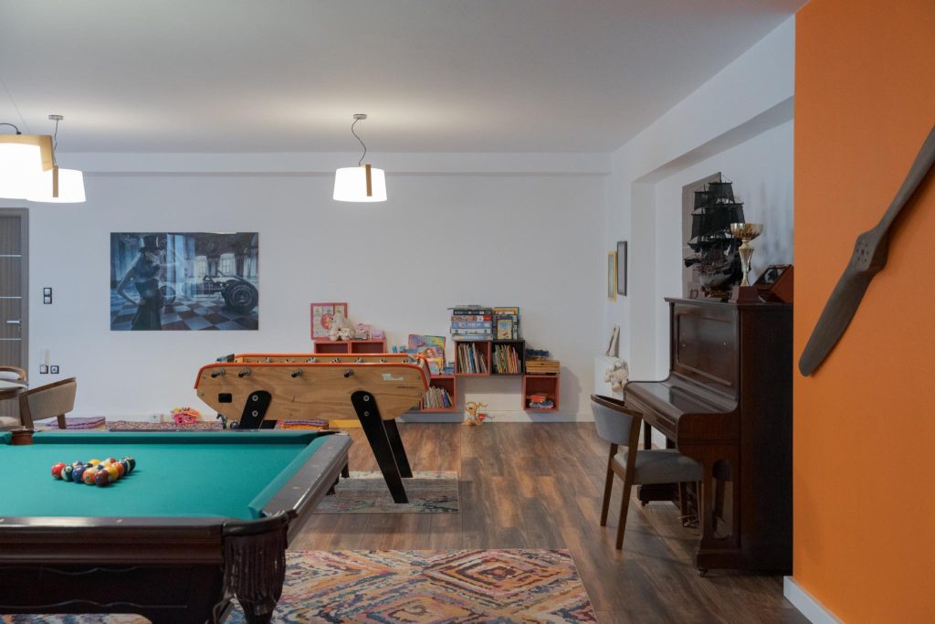 Billiard