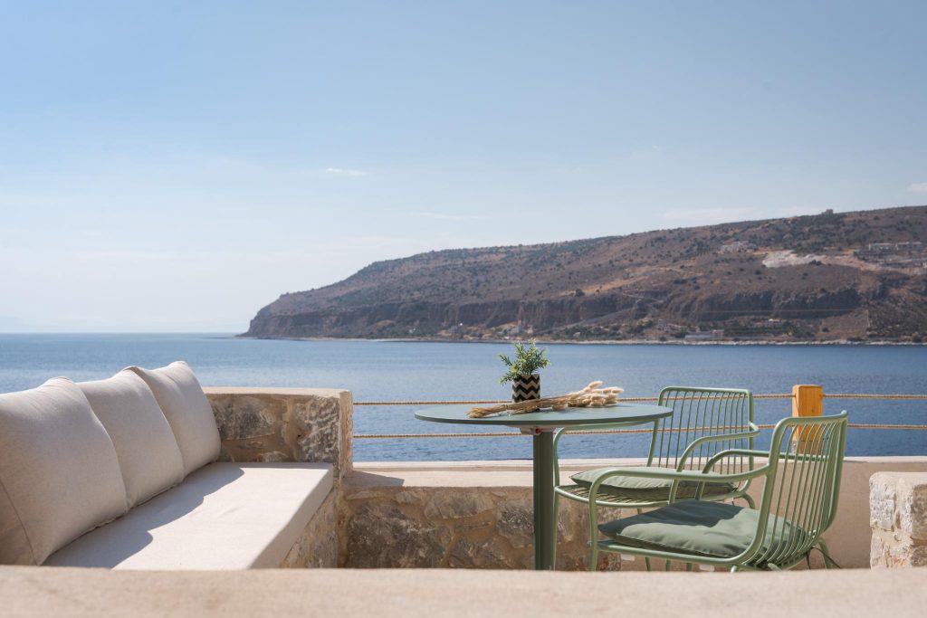 Yerma Suites Limeni