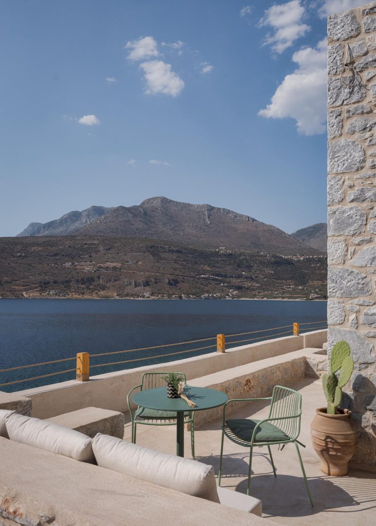 Yerma Suites Limeni