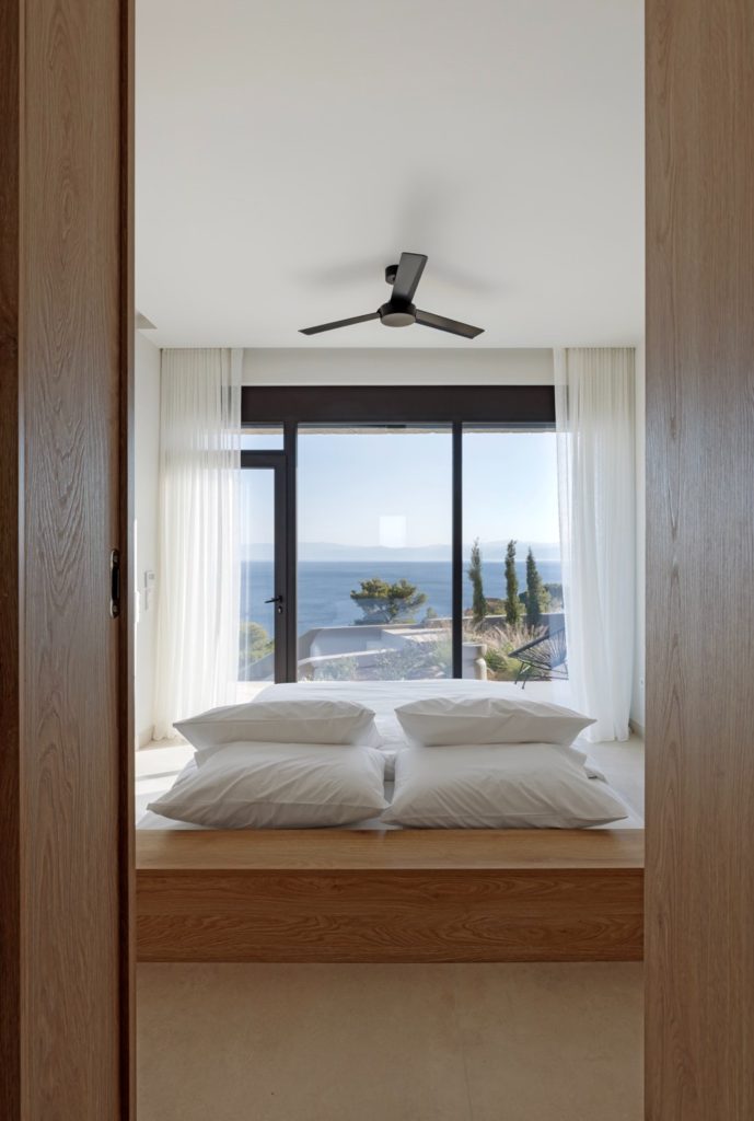 Bedroom & Ensuite Bathroom, Villa Apollon Porto Cheli