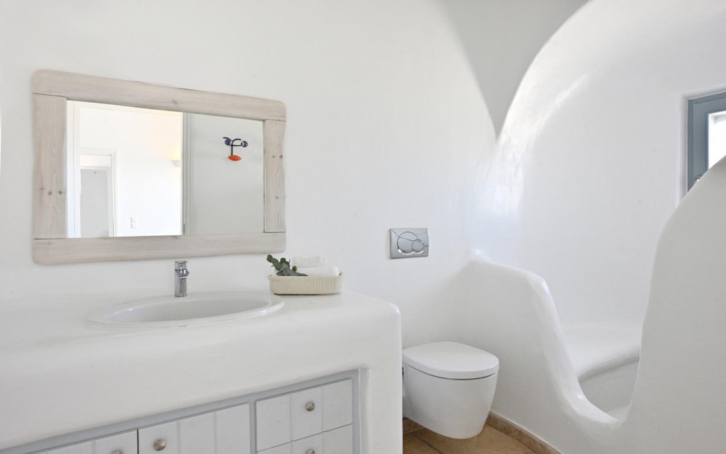 Ensuite Bahtroom, Gran Kanalia Villa Mykonos