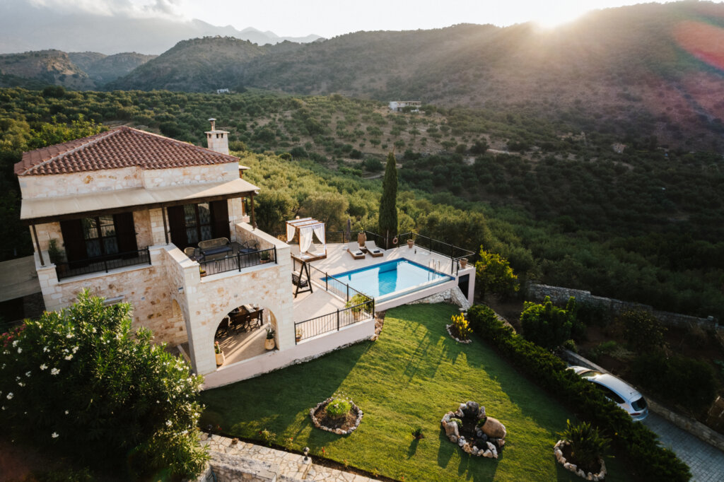 Villa Elia Provarma